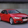 新型BMW3シリーズの赤色が格好良い！
